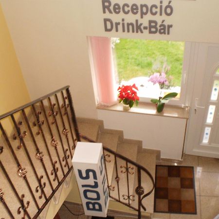 Mosoly Apartman Szeged Eksteriør billede
