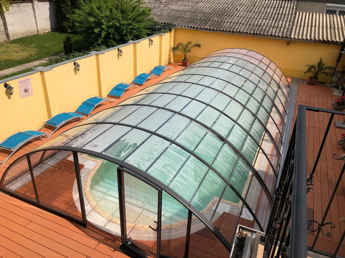 Mosoly Apartman Szeged Eksteriør billede